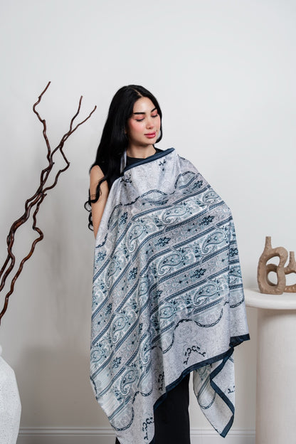 Breastfeeding Cover in Sky Haze