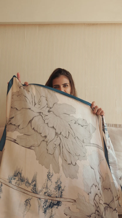 Breastfeeding Cover in Sky Haze